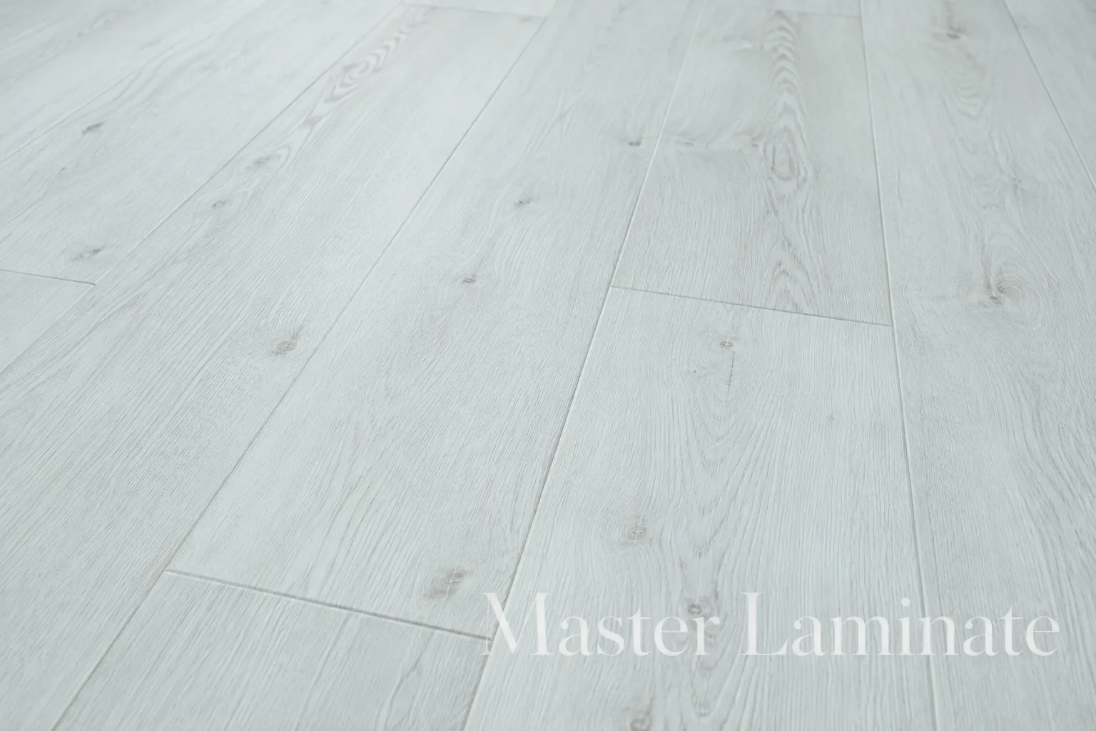 LVT Ламинат Tarkett Эпик (Epic) 2.7/42 4V Hans (Ганс) 914.4x152.4