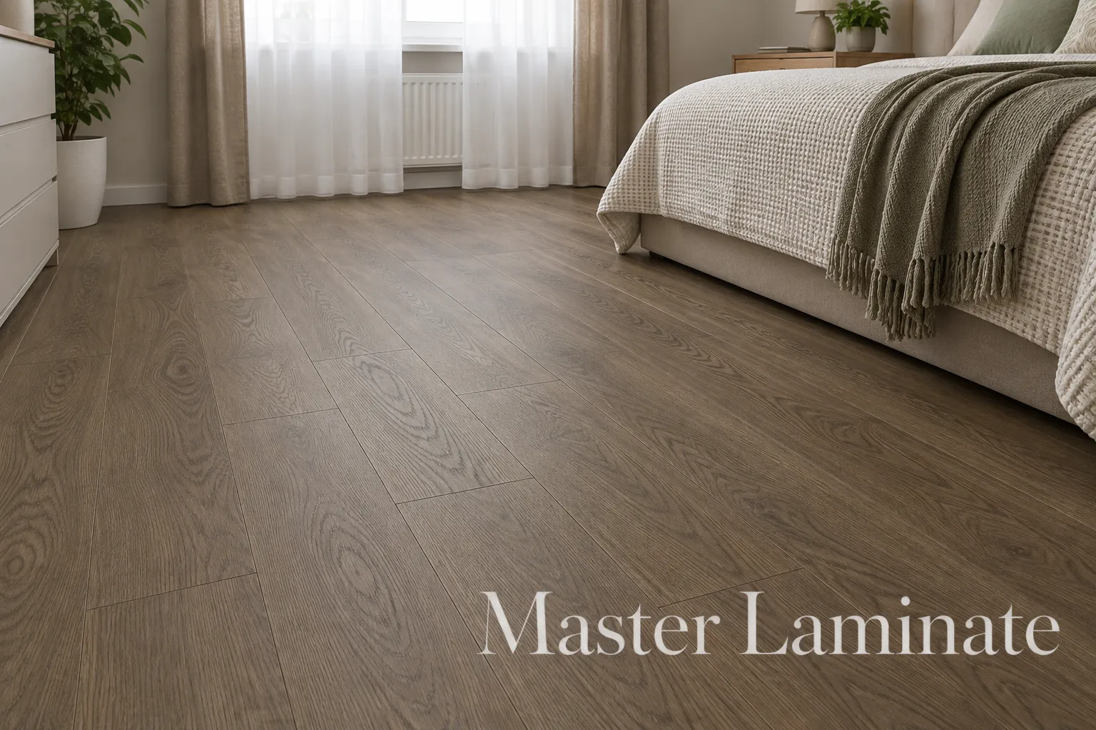 Ламинат Lamiwood Select 8/34 4V 813 Дуб Темный 1215x195