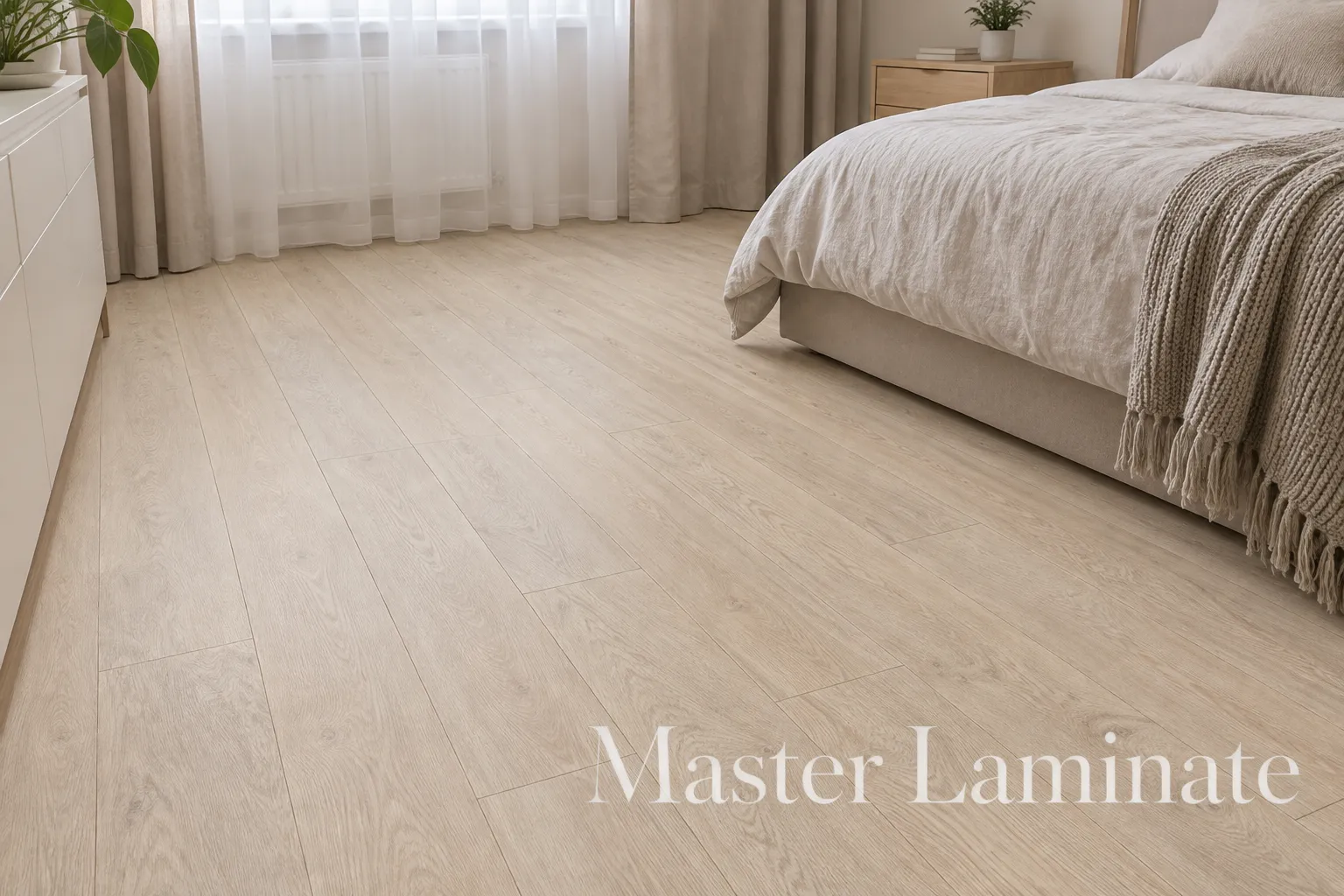 Ламинат AlixFloor Natural Line 12/33 4V ALX580 Дуб светлый благородный 1261x133