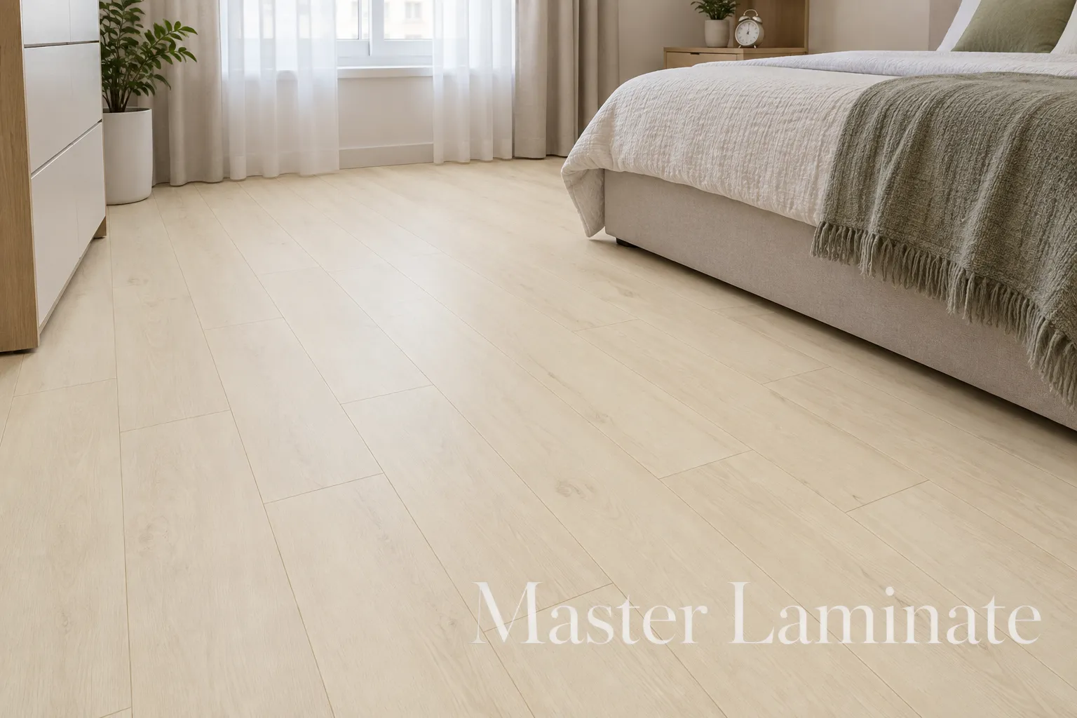 Ламинат AlixFloor Natural Line 12/33 4V ALX820 Дуб белый светлый 1261x133