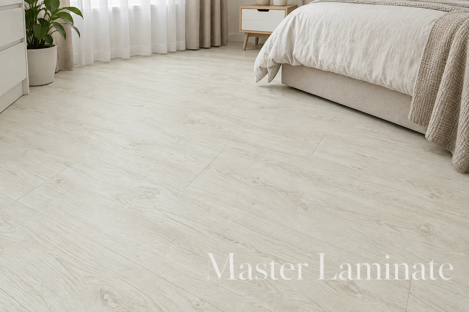 Ламинат MatFlooring Brilliant 12/34 4U B100 Диамант 1215x240