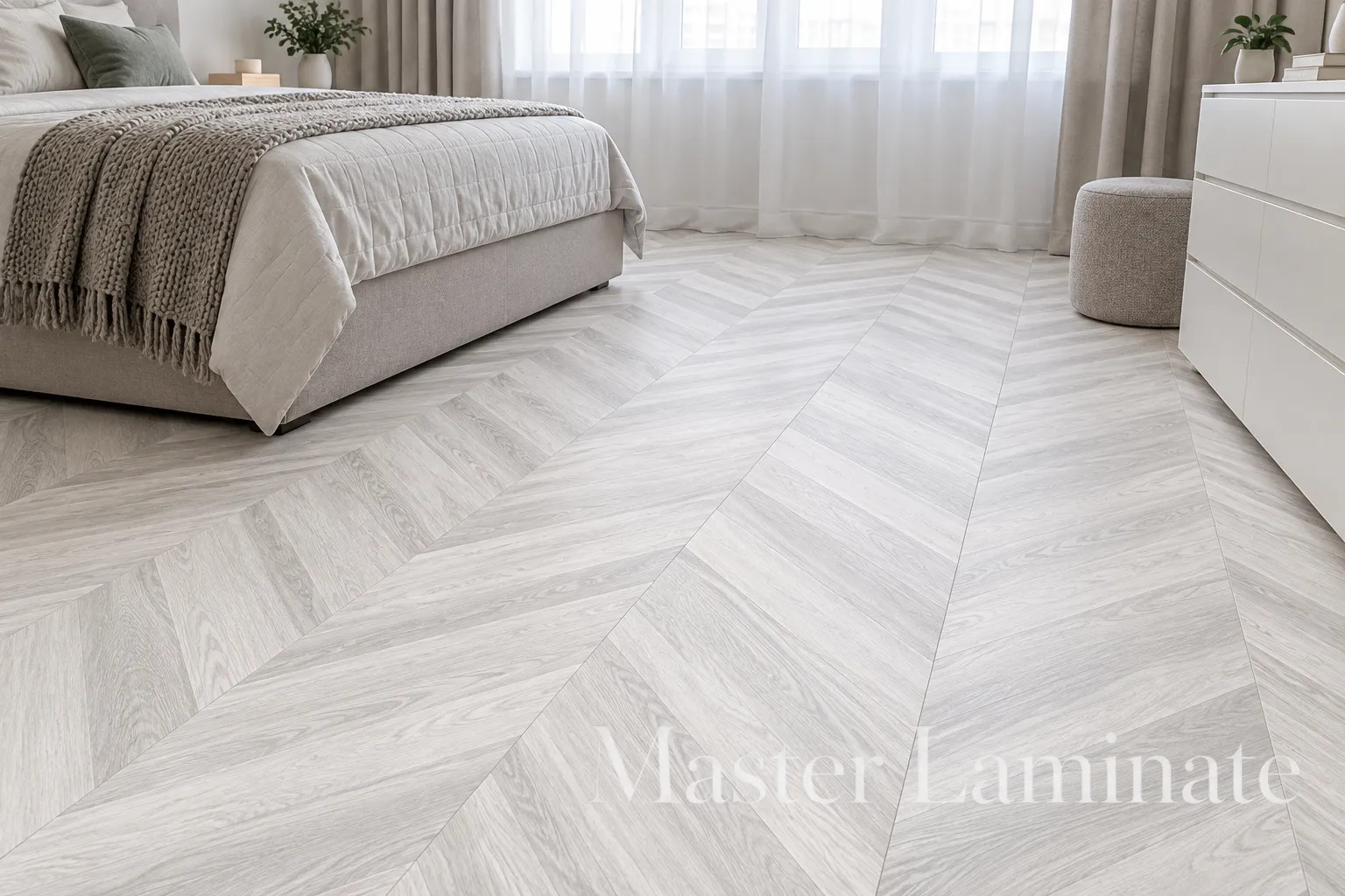 Ламинат Egger Pro Large 8/33 4V CP EPL243F4CL Дуб Кестинкорт Пепел 1292x246