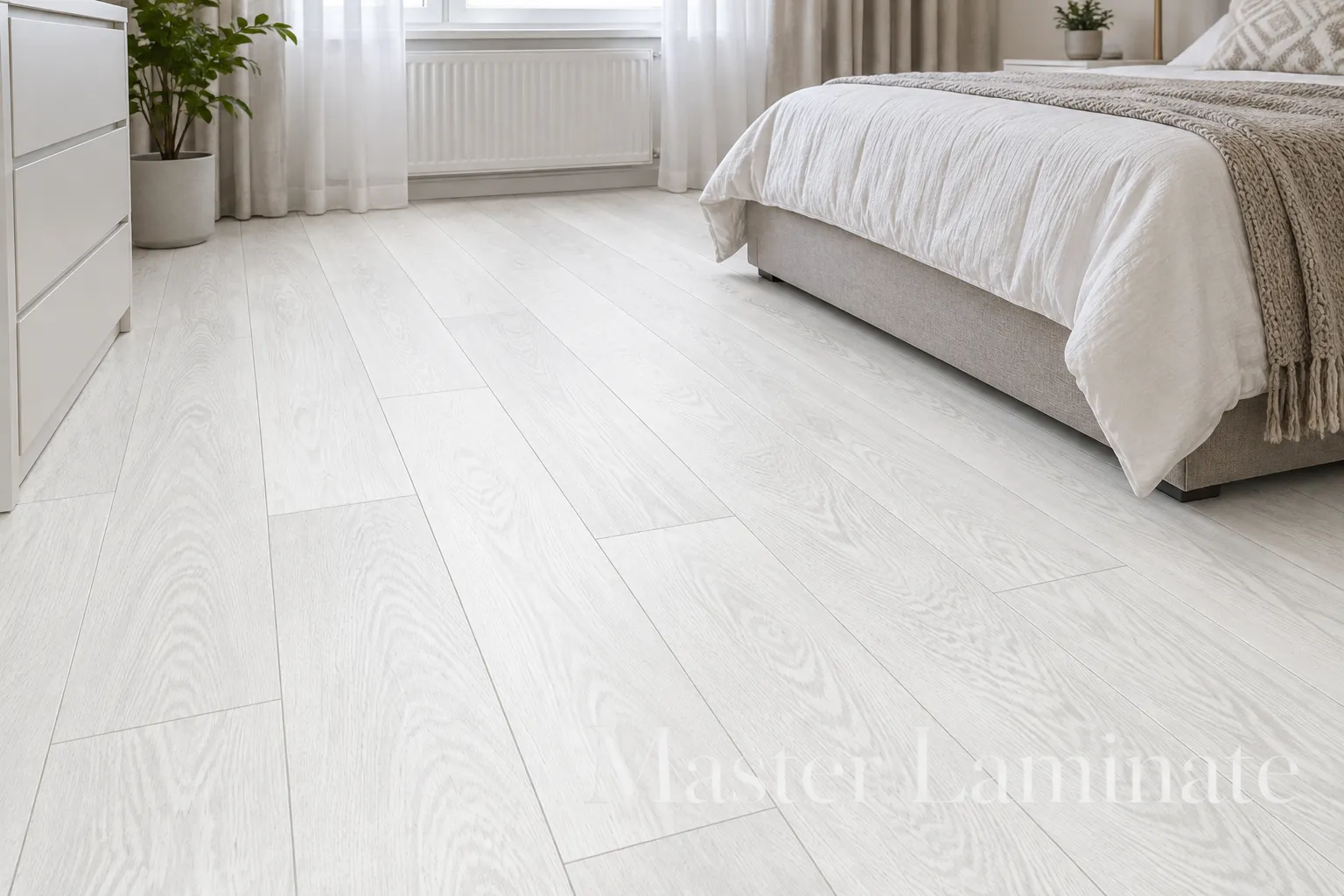 Ламинат Quick-Step Eligna 8/32 U1300 Венге Интенсивный 1380x156